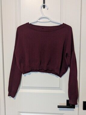 Cropped Long Sleeve Sweater